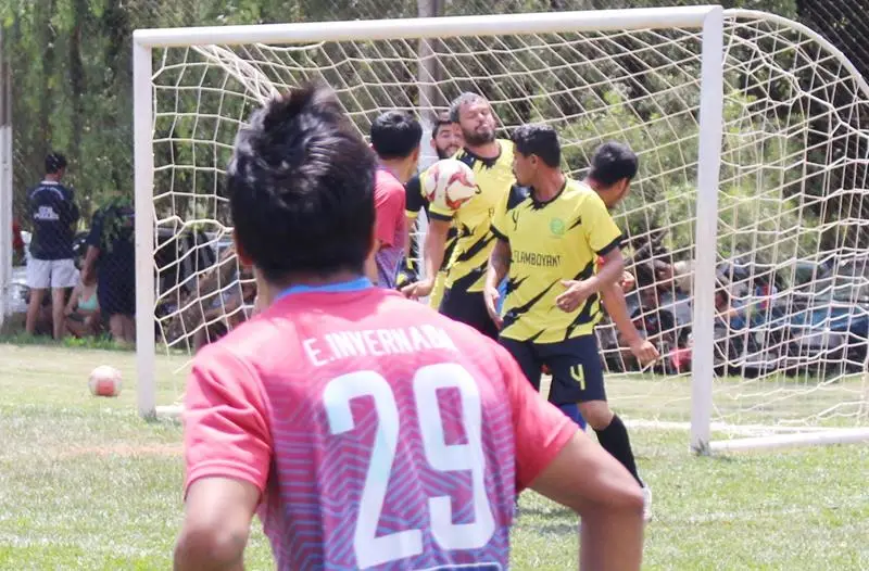 Fazenda Flamboyant/Intech Telecom faz 4x1 na final e é campeã da Copa Cidade Crepúsculo 2024 em Amambai Fazenda Flamboyant/Intech Telecom faz 4x1 na final e é campeã da Copa Cidade Crepúsculo 2024 em Amambai