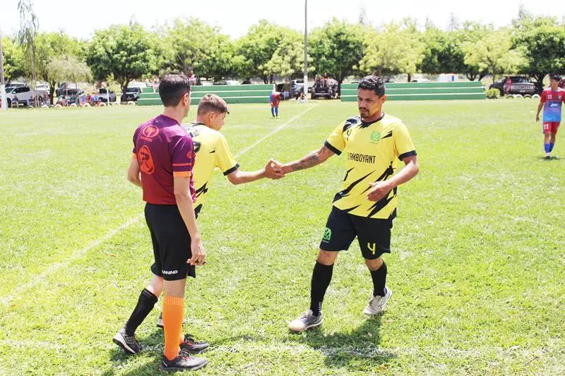 Fazenda Flamboyant/Intech Telecom faz 4x1 na final e é campeã da Copa Cidade Crepúsculo 2024 em Amambai Fazenda Flamboyant/Intech Telecom faz 4x1 na final e é campeã da Copa Cidade Crepúsculo 2024 em Amambai