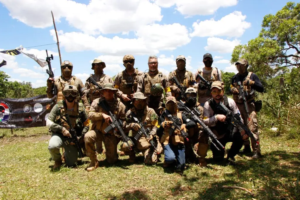 Operação Atalaia reúne equipes de Airsoft de Mato Grosso do Sul e Paraguai em Amambai Operação Atalaia reúne equipes de Airsoft de Mato Grosso do Sul e Paraguai em Amambai