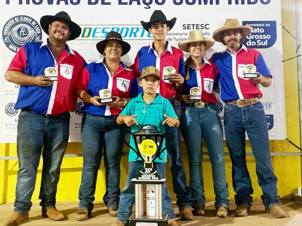 União Amambaiense conquista a Taça de Ouro no laço comprido em Coronel Sapucaia União Amambaiense conquista a Taça de Ouro no laço comprido em Coronel Sapucaia
