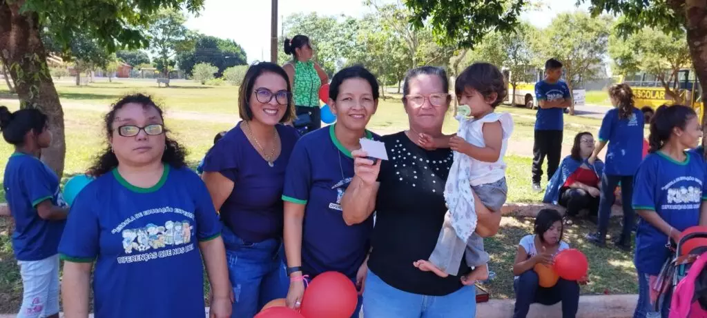 APAE de Paranhos celebra Dia Internacional da Mulher com ação na Praça da Vila Nova APAE de Paranhos celebra Dia Internacional da Mulher com ação na Praça da Vila Nova