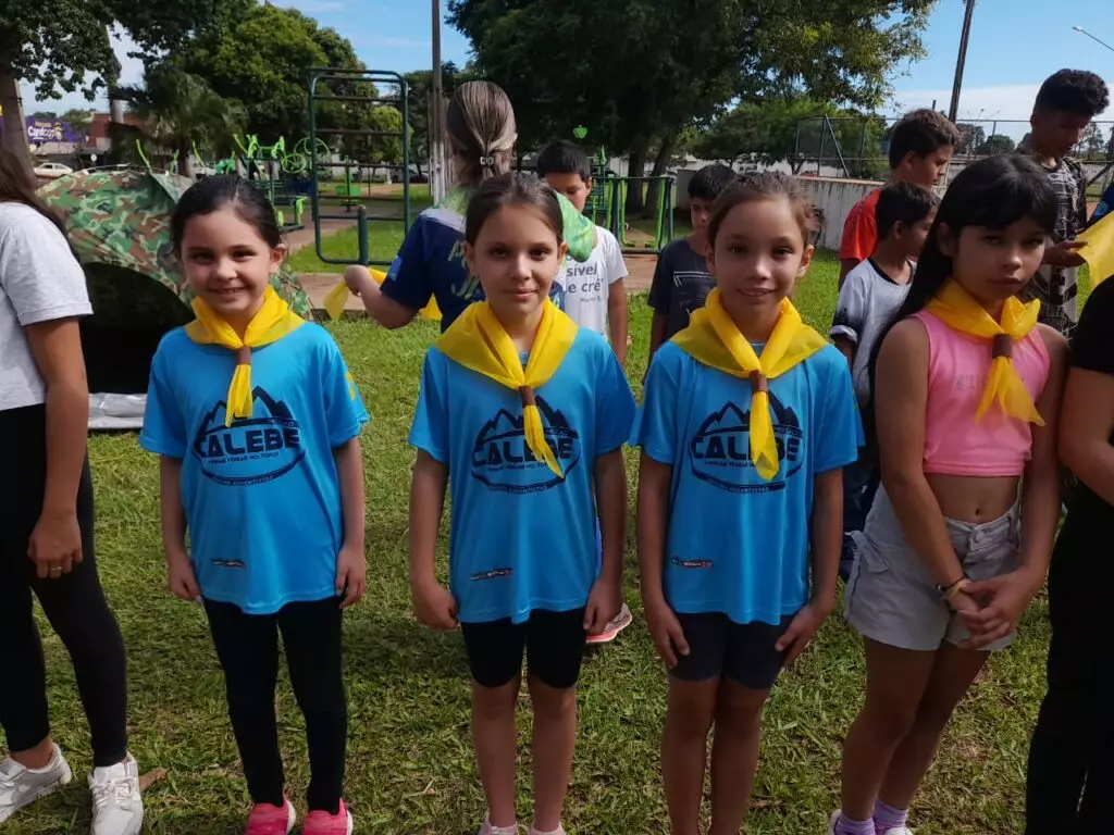Clube de Desbravadores realiza evento “Desbravador por Um Dia” na Vila Limeira, em Amambai Clube de Desbravadores realiza evento “Desbravador por Um Dia” na Vila Limeira, em Amambai
