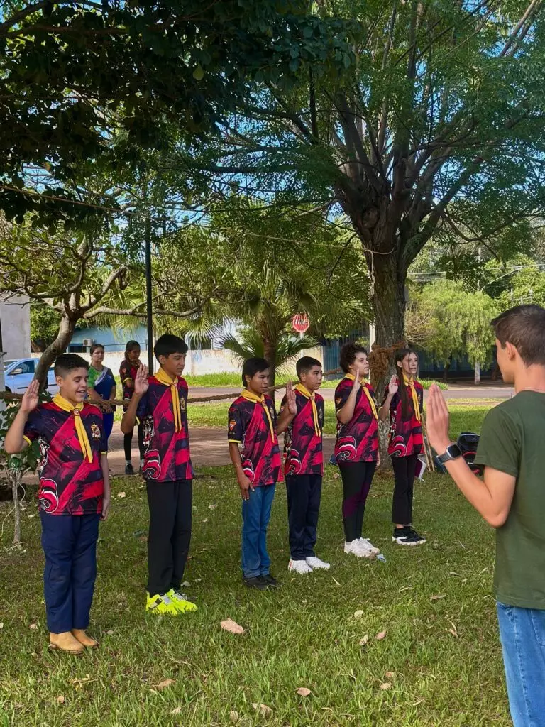 Clube de Desbravadores realiza evento “Desbravador por Um Dia” na Vila Limeira, em Amambai Clube de Desbravadores realiza evento “Desbravador por Um Dia” na Vila Limeira, em Amambai