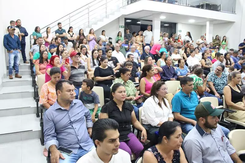 Convenções lançam Hélio Acosta para prefeito e Alfredo Soares para vice em Paranhos