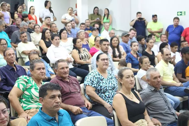 Convenções lançam Hélio Acosta para prefeito e Alfredo Soares para vice em Paranhos