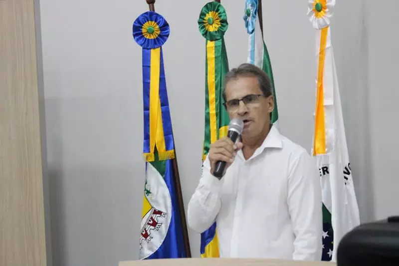 Convenções lançam Hélio Acosta para prefeito e Alfredo Soares para vice em Paranhos