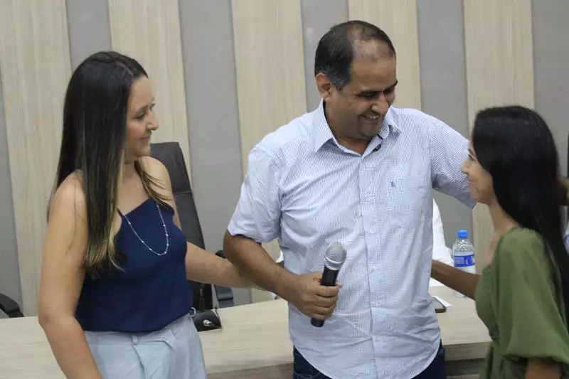 Convenções lançam Hélio Acosta para prefeito e Alfredo Soares para vice em Paranhos