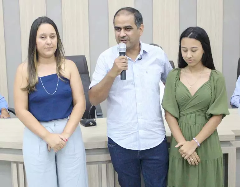 Convenções lançam Hélio Acosta para prefeito e Alfredo Soares para vice em Paranhos