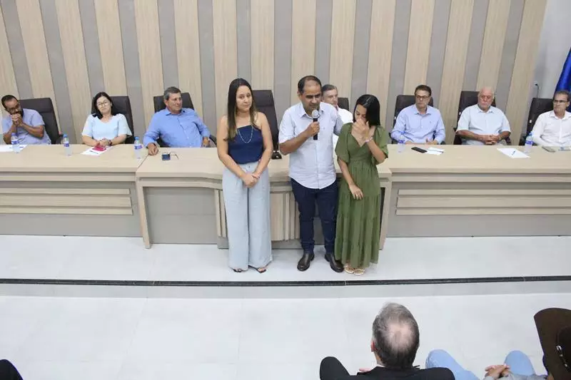 Convenções lançam Hélio Acosta para prefeito e Alfredo Soares para vice em Paranhos