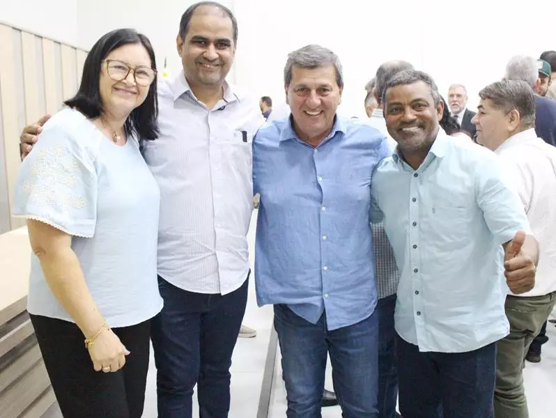 Convenções lançam Hélio Acosta para prefeito e Alfredo Soares para vice em Paranhos