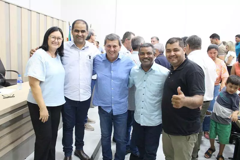 Convenções lançam Hélio Acosta para prefeito e Alfredo Soares para vice em Paranhos