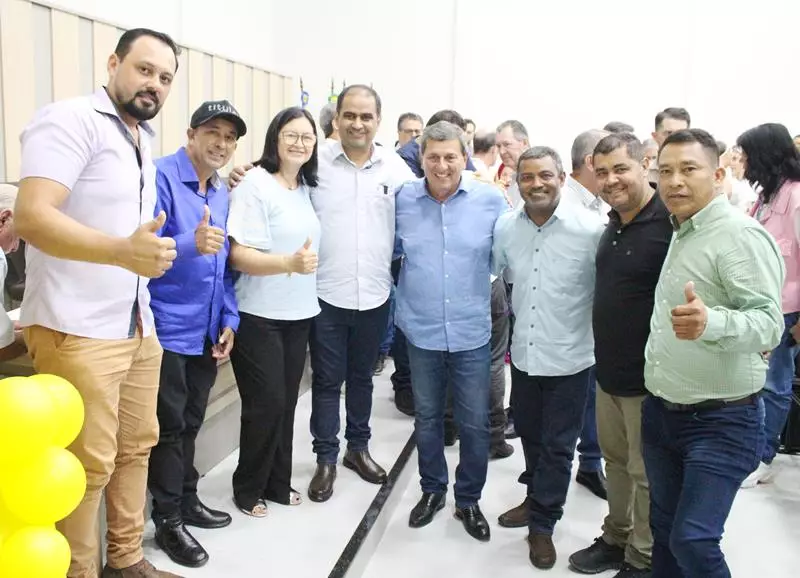 Convenções lançam Hélio Acosta para prefeito e Alfredo Soares para vice em Paranhos