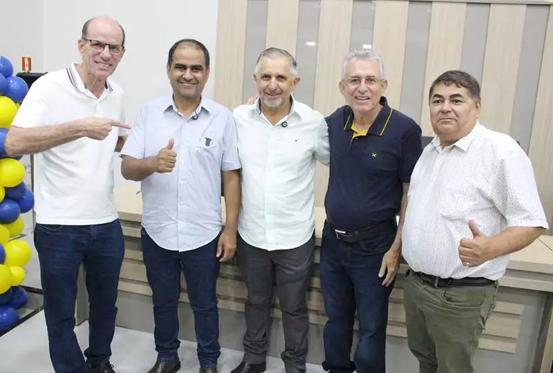 Convenções lançam Hélio Acosta para prefeito e Alfredo Soares para vice em Paranhos