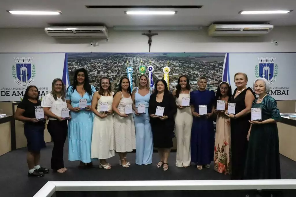 Câmara Municipal de Amambai realiza Sessão Solene em homenagem ao Dia Internacional da Mulher Câmara Municipal de Amambai realiza Sessão Solene em homenagem ao Dia Internacional da Mulher