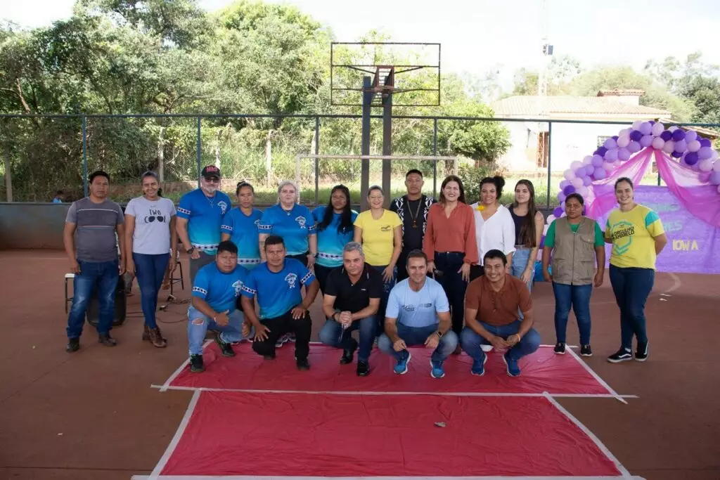 Cuidado, cultura e autoestima: ação valoriza mulheres Guarani Kaiowá nas aldeias de Amambai Cuidado, cultura e autoestima: ação valoriza mulheres Guarani Kaiowá nas aldeias de Amambai