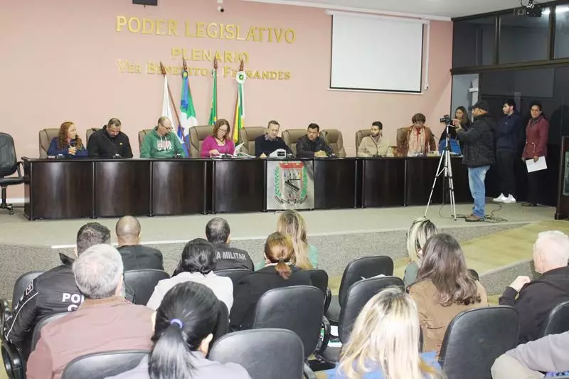 Reunião envolvendo Poder Público e sociedade discute segurança pública em Coronel Sapucaia