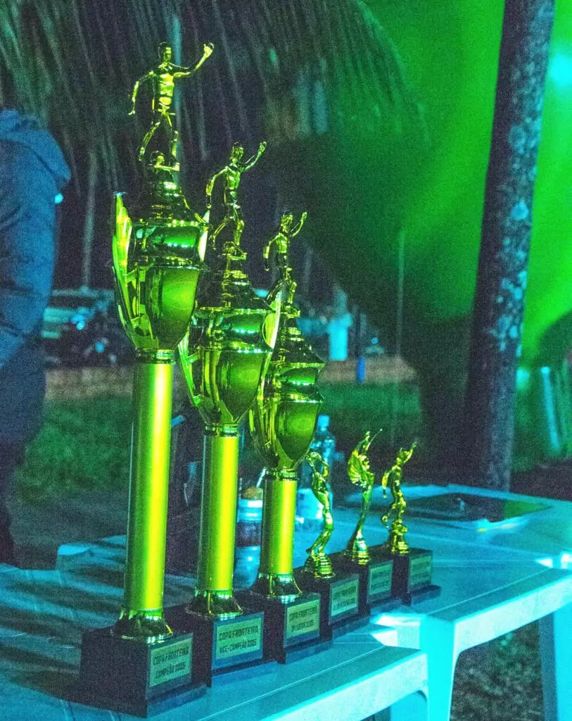 Amigos de Infância faz 2x0 na final e conquista o título da Copa Fronteira 2025 em Coronel Sapucaia Amigos de Infância faz 2x0 na final e conquista o título da Copa Fronteira 2025 em Coronel Sapucaia