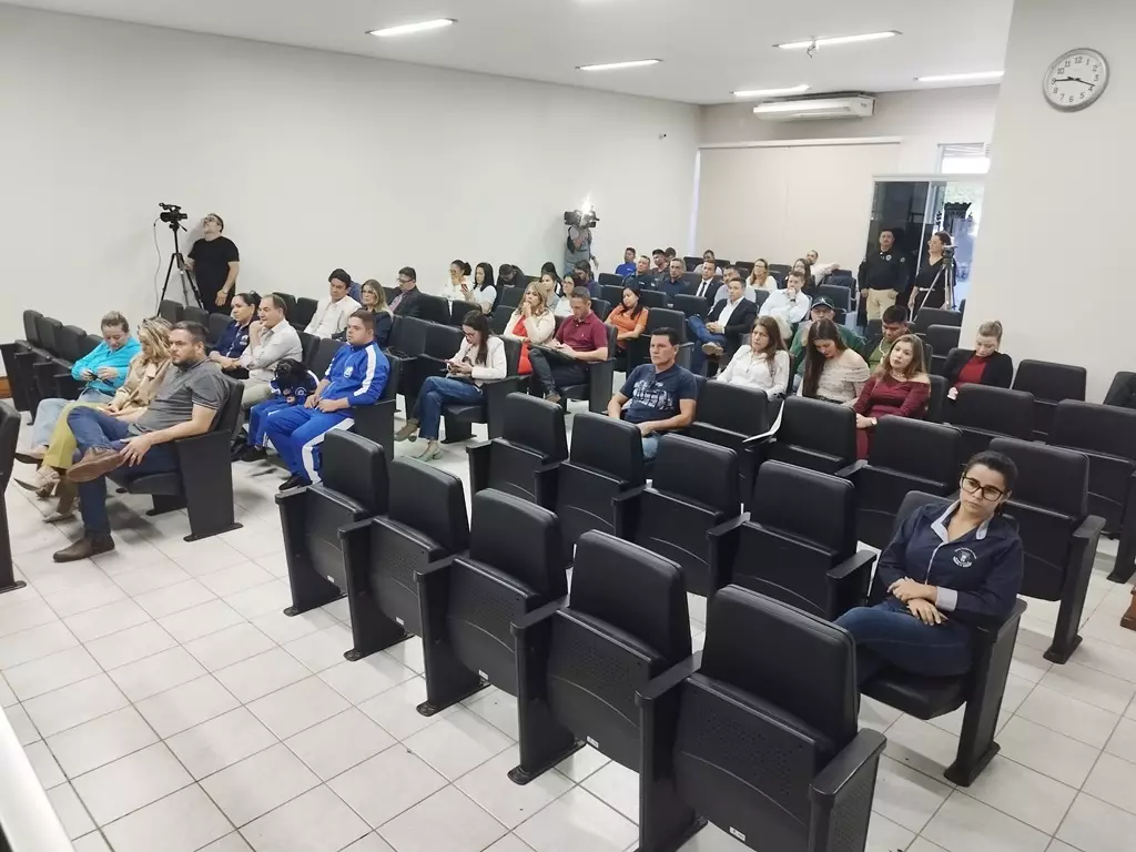 Vereador Darci destaca a importância da comunidade indígena para a economia de Amambai Vereador Darci destaca a importância da comunidade indígena para a economia de Amambai