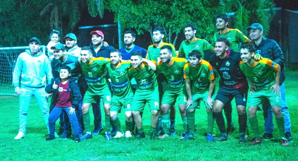 Amigos de Infância faz 2x0 na final e conquista o título da Copa Fronteira 2025 em Coronel Sapucaia Amigos de Infância faz 2x0 na final e conquista o título da Copa Fronteira 2025 em Coronel Sapucaia
