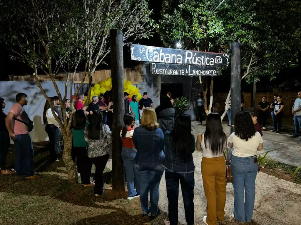 La Cabana Rústica abre as portas em Amambai com homenagem e emoção La Cabana Rústica abre as portas em Amambai com homenagem e emoção