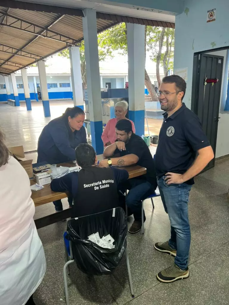 Prefeitura de Coronel Sapucaia realiza vacinação contra gripe em escolas municipais Prefeitura de Coronel Sapucaia realiza vacinação contra gripe em escolas municipais