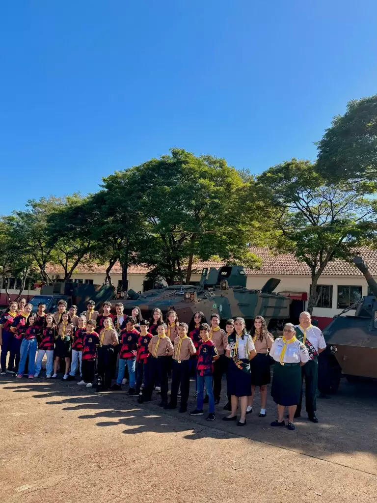 Desbravadores Atalaias do Rei de Amambai visitou o 17° RC Mec Regimento Solon Ribeiro Desbravadores Atalaias do Rei de Amambai visitou o 17° RC Mec Regimento Solon Ribeiro