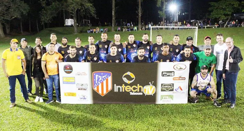 Fazenda Flamboyant faz 2x1 na final e é campeã da 20ª Copa Ouro AABB de Suíço em Amambai Fazenda Flamboyant faz 2x1 na final e é campeã da 20ª Copa Ouro AABB de Suíço em Amambai
