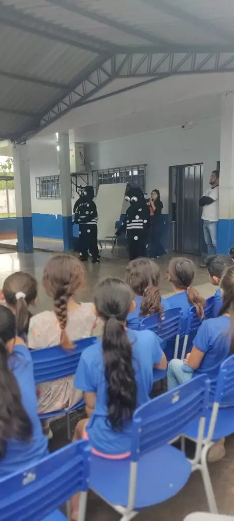 Cel. Sapucaia: Escola Municipal Maurício R. de Paula promove palestra sobre prevenção à dengue