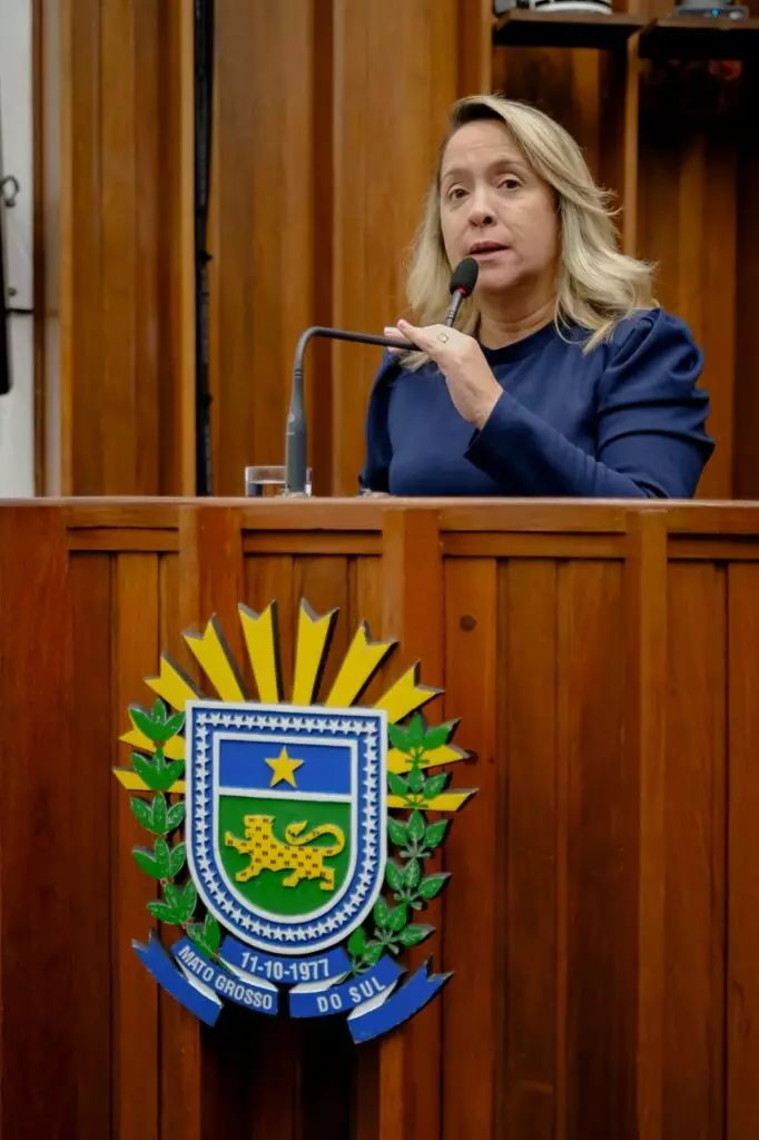 Lia Nogueira repudia feminicídio brutal e defende políticas públicas para a autonomia das mulheres