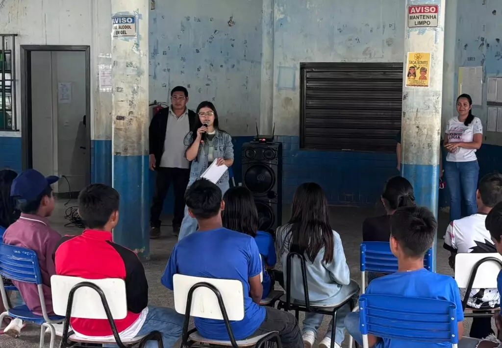 Cel. Sapucaia: Escolas da Aldeia Taquaperi recebem palestra sobre saúde bucal e alimentação saudável Cel. Sapucaia: Escolas da Aldeia Taquaperi recebem palestra sobre saúde bucal e alimentação saudável