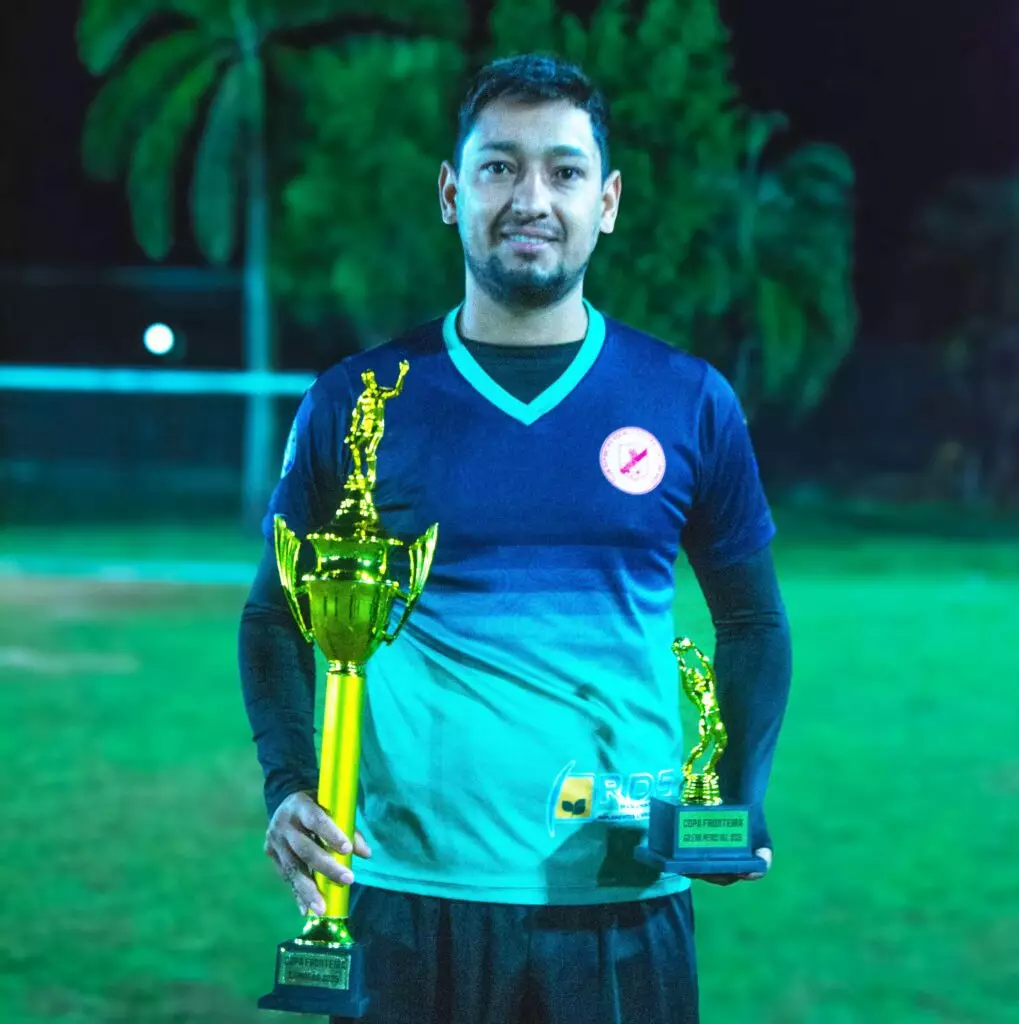 Amigos de Infância faz 2x0 na final e conquista o título da Copa Fronteira 2025 em Coronel Sapucaia Amigos de Infância faz 2x0 na final e conquista o título da Copa Fronteira 2025 em Coronel Sapucaia