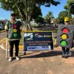 DEMTRAT realiza Blitz Educativa como parte da campanha Maio Amarelo 2025 em Tacuru