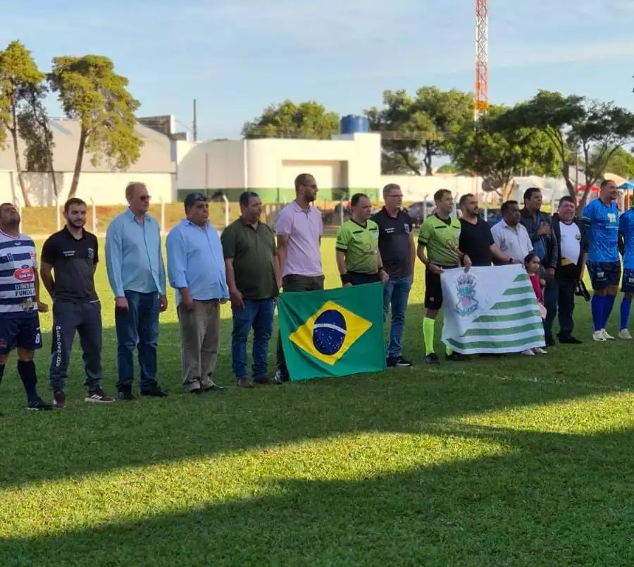 Auto Posto Tacuru e Los Hermanos são os campeões da Copa Verão de Futebol Suíço em Sete Quedas Auto Posto Tacuru e Los Hermanos são os campeões da Copa Verão de Futebol Suíço em Sete Quedas