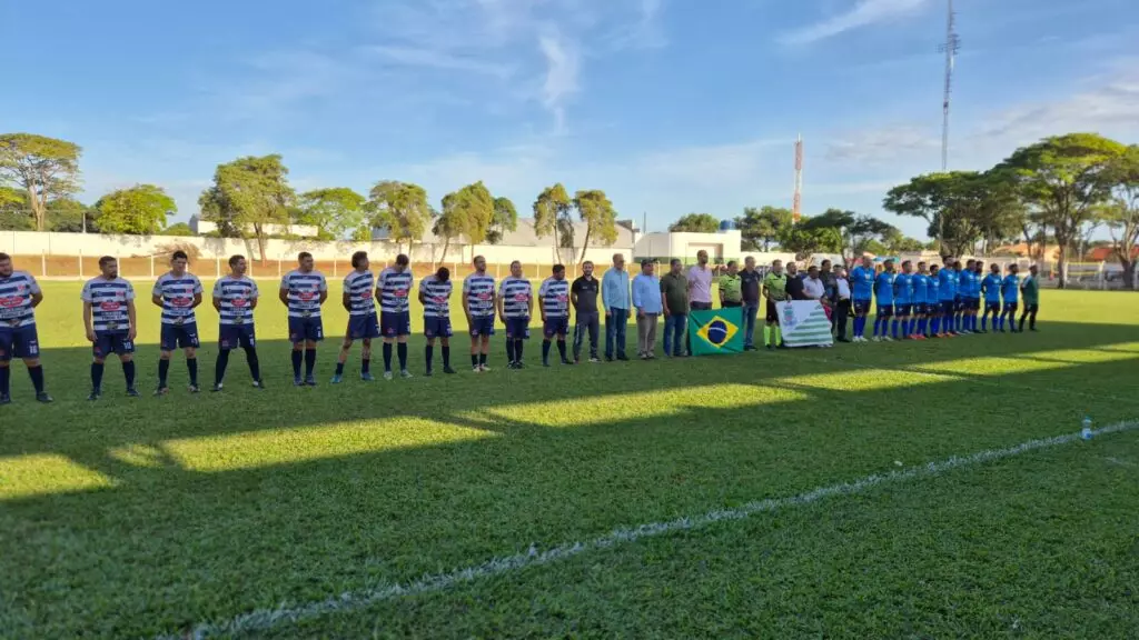 Auto Posto Tacuru e Los Hermanos são os campeões da Copa Verão de Futebol Suíço em Sete Quedas Auto Posto Tacuru e Los Hermanos são os campeões da Copa Verão de Futebol Suíço em Sete Quedas