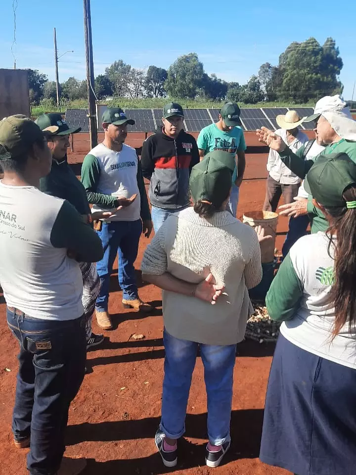 Agricultores familiares concluem cursos sobre cultivo de mandioca e empreendedorismo feminino em Aral Moreira Agricultores familiares concluem cursos sobre cultivo de mandioca e empreendedorismo feminino em Aral Moreira