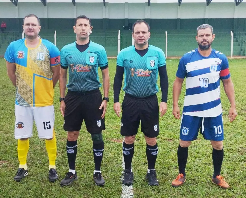 Master de Amambai vence Tacuru e vai pegar os atuais campeões na final da Copa Verão de Suíço em Sete Quedas Master de Amambai vence Tacuru e vai pegar os atuais campeões na final da Copa Verão de Suíço em Sete Quedas