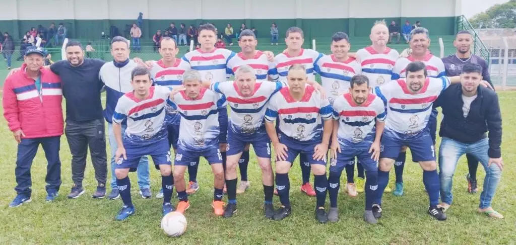 Master de Amambai vence Tacuru e vai pegar os atuais campeões na final da Copa Verão de Suíço em Sete Quedas Master de Amambai vence Tacuru e vai pegar os atuais campeões na final da Copa Verão de Suíço em Sete Quedas