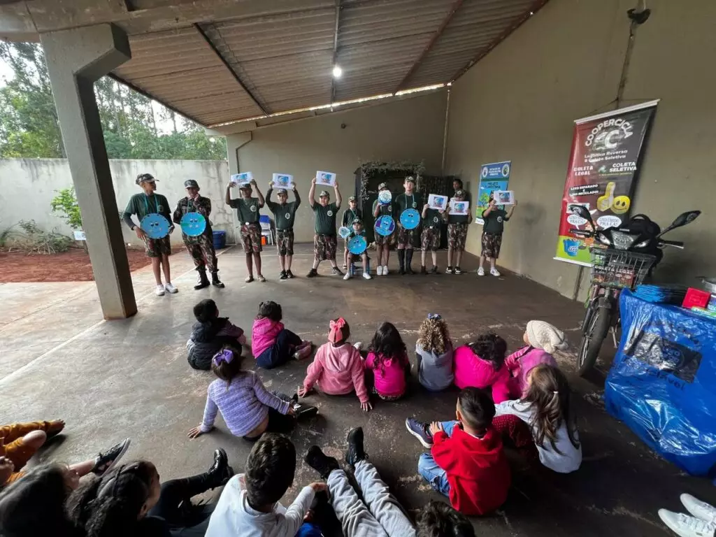 Amambai realiza Semana do Meio Ambiente com programação educativa nas escolas, praças e aldeias Amambai realiza Semana do Meio Ambiente com programação educativa nas escolas, praças e aldeias