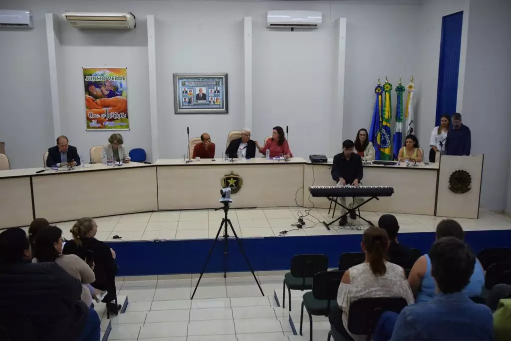 Iguatemi: Sessão solene abre as ações referentes ao “Junho Verde – ‘Uma só Terra’, mês de conscientização sobre a preservação do meio ambiente Iguatemi: Sessão solene abre as ações referentes ao “Junho Verde – ‘Uma só Terra’, mês de conscientização sobre a preservação do meio ambiente