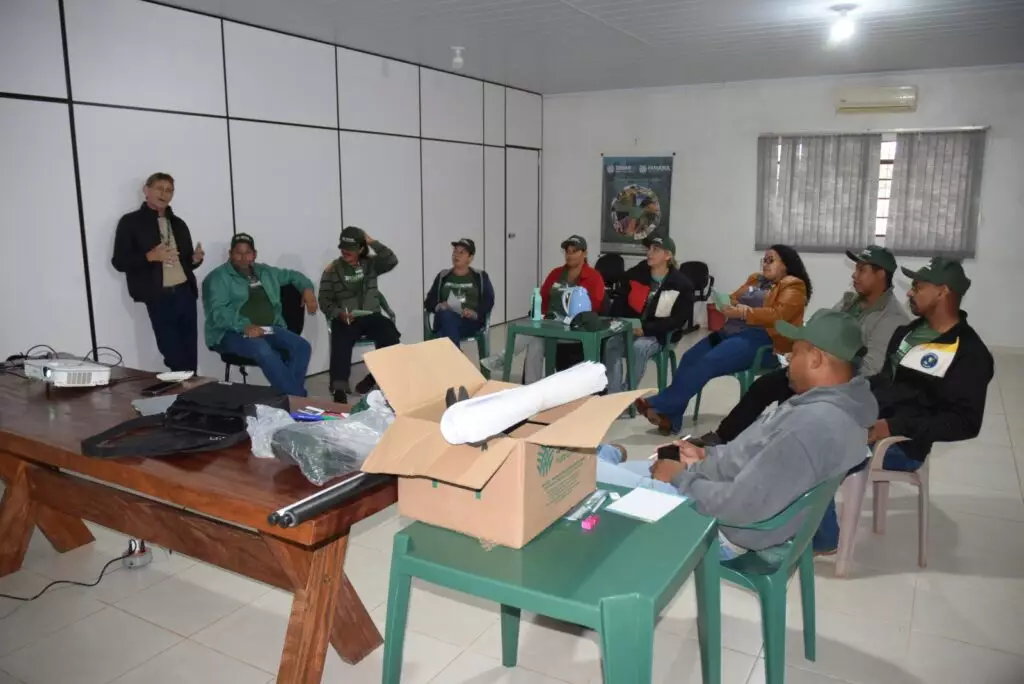 Curso “Floricultura, Jardinagem e Paisagismo” capacita servidores da Secretaria de Meio Ambiente e Turismo de Iguatemi Curso “Floricultura, Jardinagem e Paisagismo” capacita servidores da Secretaria de Meio Ambiente e Turismo de Iguatemi