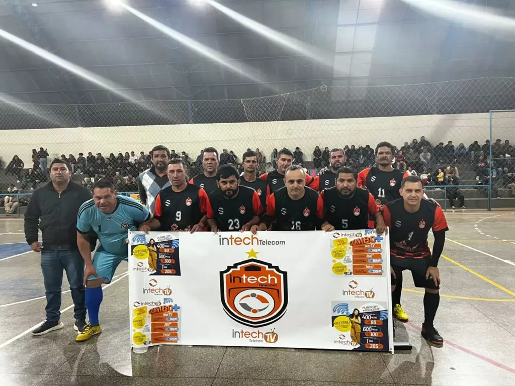 Emoção e gols marcam a abertura da Copa Cidade de Futsal em Amambai Emoção e gols marcam a abertura da Copa Cidade de Futsal em Amambai