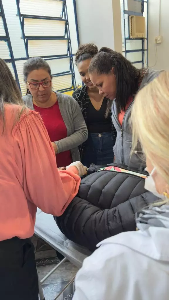 Iguatemi: 20 mulheres cadastradas no CRAS participam de curso de depilação em cera do Senac, do programa MS Qualifica Iguatemi: 20 mulheres cadastradas no CRAS participam de curso de depilação em cera do Senac, do programa MS Qualifica