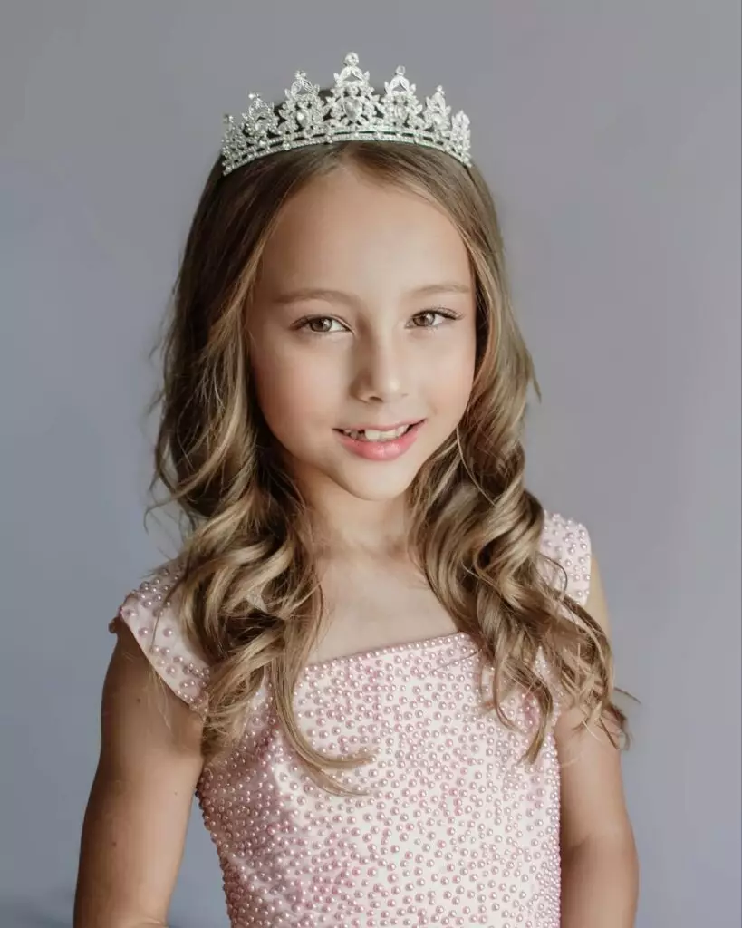 Isadora Ávila, de Iguatemi, é eleita Mini Miss Mato Grosso do Sul 2025 Isadora Ávila, de Iguatemi, é eleita Mini Miss Mato Grosso do Sul 2025