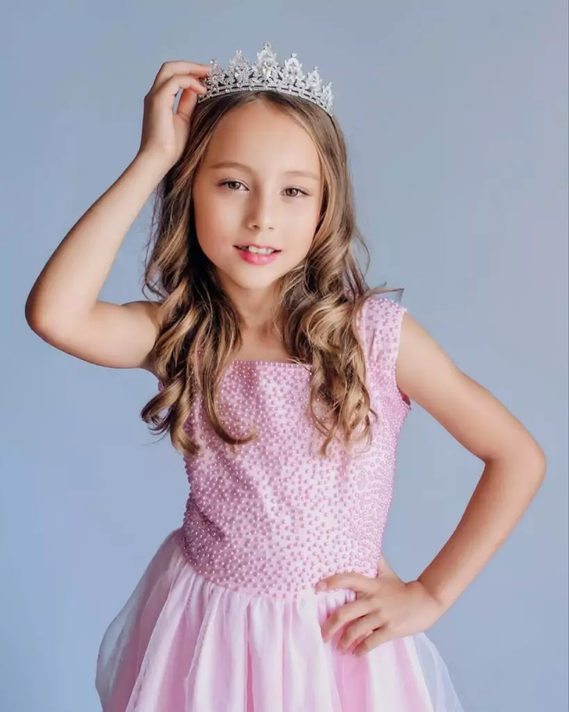 Isadora Ávila, de Iguatemi, é eleita Mini Miss Mato Grosso do Sul 2025 Isadora Ávila, de Iguatemi, é eleita Mini Miss Mato Grosso do Sul 2025