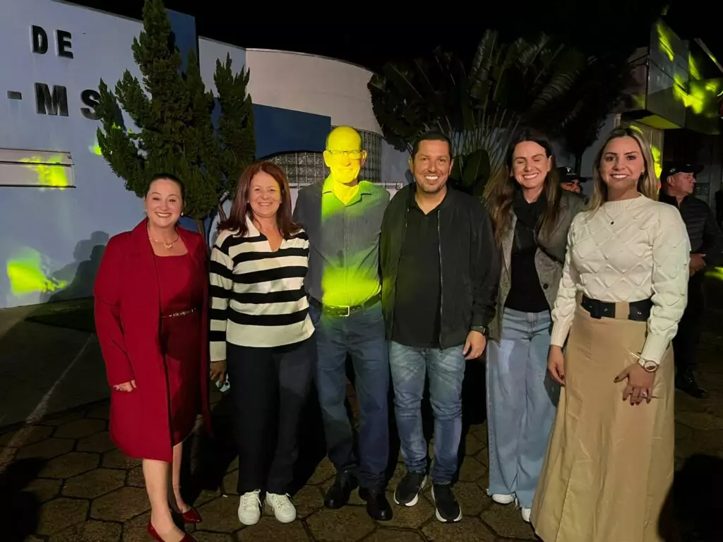 Fé e louvor marcam a 25ª Marcha para Jesus em Amambai Fé e louvor marcam a 25ª Marcha para Jesus em Amambai