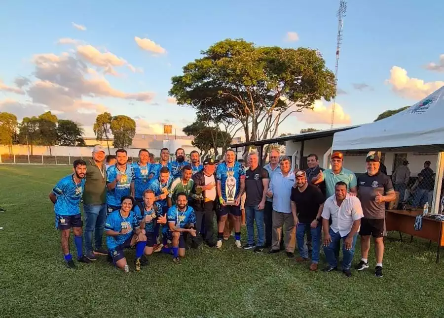 Auto Posto Tacuru e Los Hermanos são os campeões da Copa Verão de Futebol Suíço em Sete Quedas Auto Posto Tacuru e Los Hermanos são os campeões da Copa Verão de Futebol Suíço em Sete Quedas