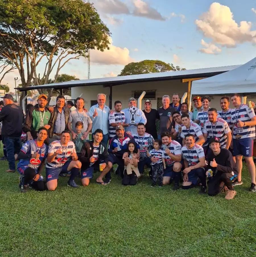 Auto Posto Tacuru e Los Hermanos são os campeões da Copa Verão de Futebol Suíço em Sete Quedas Auto Posto Tacuru e Los Hermanos são os campeões da Copa Verão de Futebol Suíço em Sete Quedas