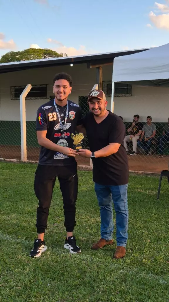 Auto Posto Tacuru e Los Hermanos são os campeões da Copa Verão de Futebol Suíço em Sete Quedas Auto Posto Tacuru e Los Hermanos são os campeões da Copa Verão de Futebol Suíço em Sete Quedas