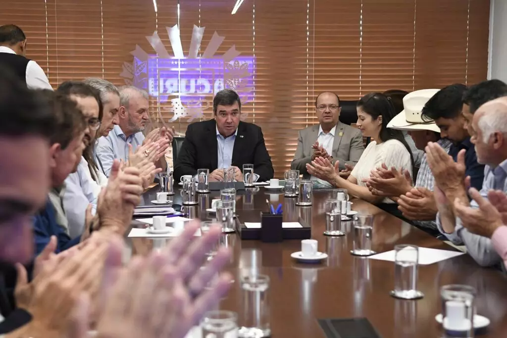 Com obras de infraestrutura, Tacuru vai promover integração e concluir pavimentação na cidade Com obras de infraestrutura, Tacuru vai promover integração e concluir pavimentação na cidade