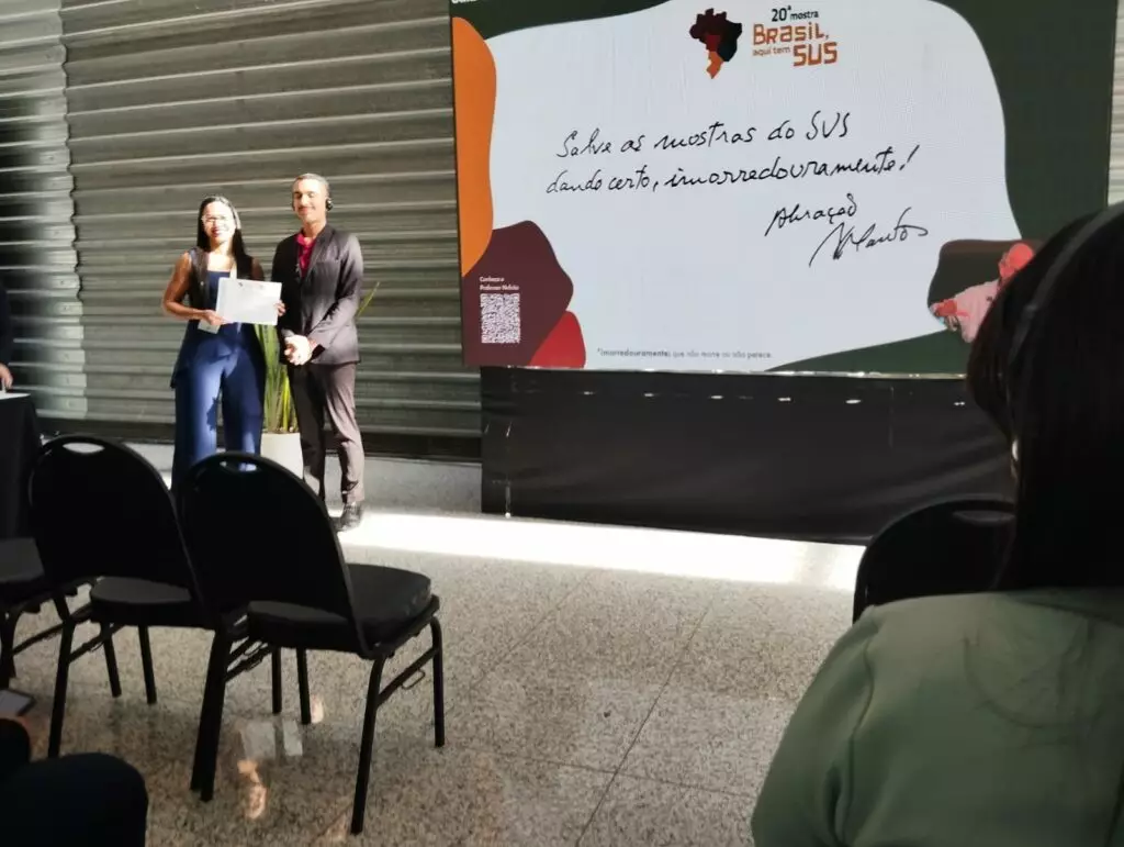 Iniciativa de vacinadora de Amambai foi destaque em evento nacional em Minas Gerais Iniciativa de vacinadora de Amambai foi destaque em evento nacional em Minas Gerais